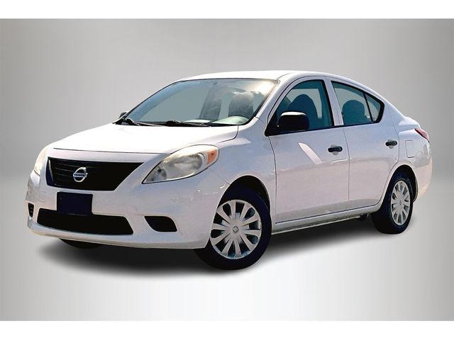 2013 Nissan Versa S Plus