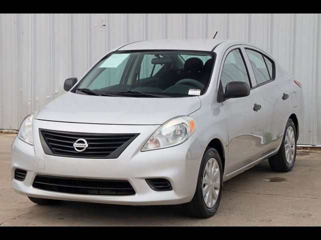 2013 Nissan Versa S