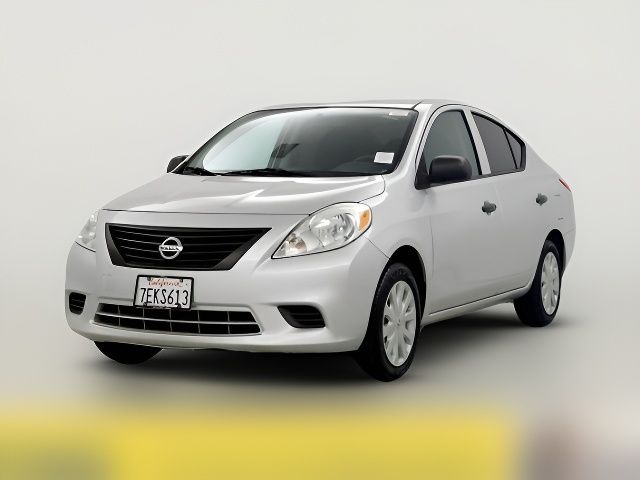 2013 Nissan Versa S