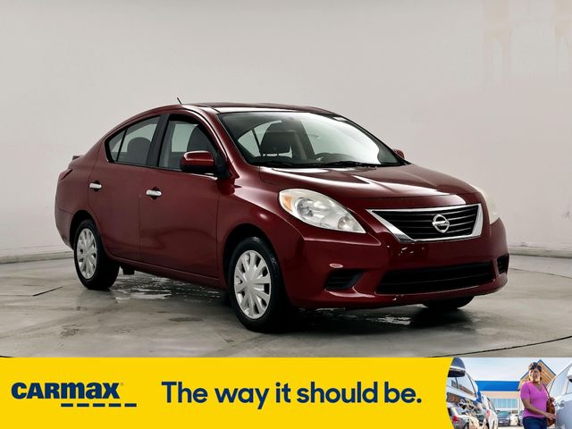 2013 Nissan Versa SV