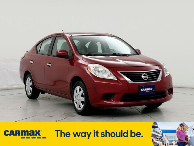 2013 Nissan Versa SV