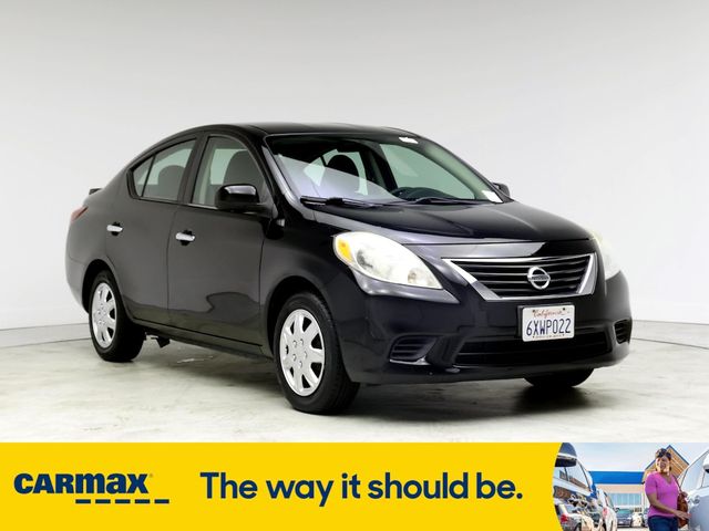 2013 Nissan Versa SV