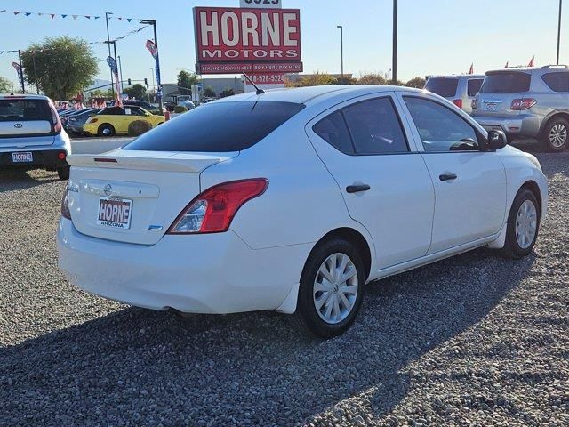 2013 Nissan Versa S Plus