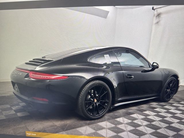 2013 Porsche 911 Carrera 4