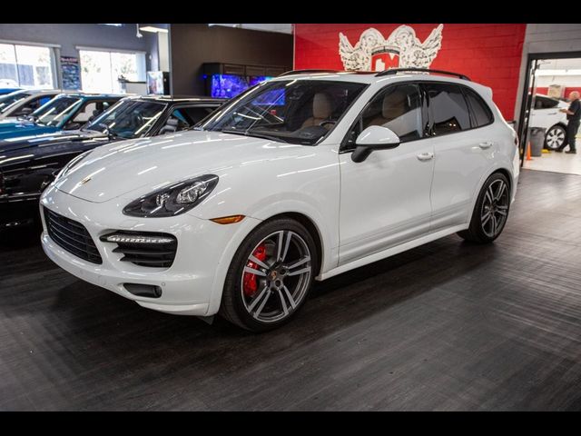 2013 Porsche Cayenne GTS