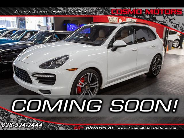 2013 Porsche Cayenne GTS