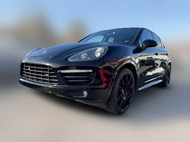 2013 Porsche Cayenne GTS