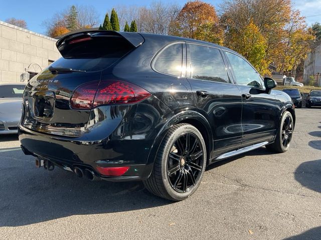 2013 Porsche Cayenne GTS