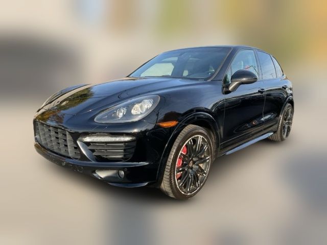 2013 Porsche Cayenne GTS