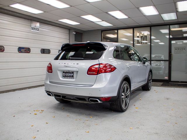 2013 Porsche Cayenne Base