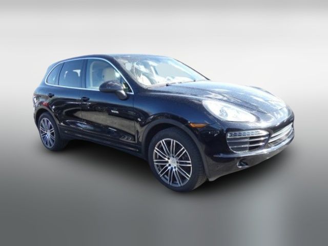 2013 Porsche Cayenne Base