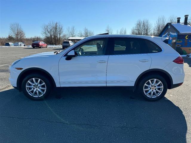 2013 Porsche Cayenne Base