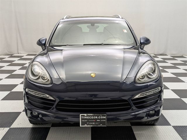 2013 Porsche Cayenne Base