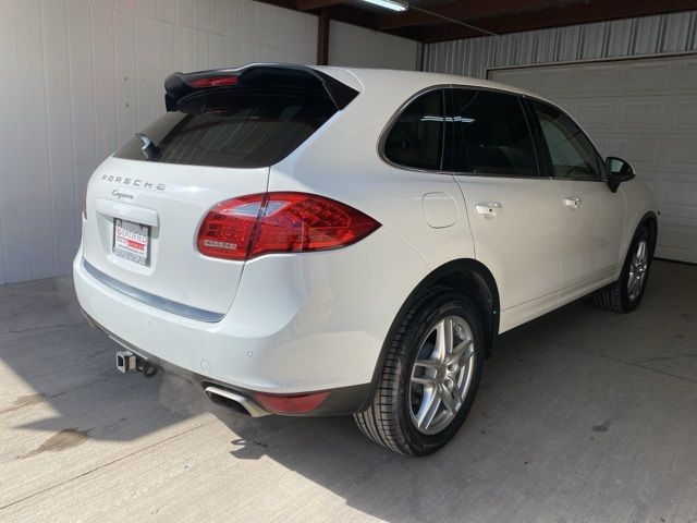 2013 Porsche Cayenne Base