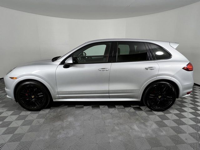 2013 Porsche Cayenne GTS