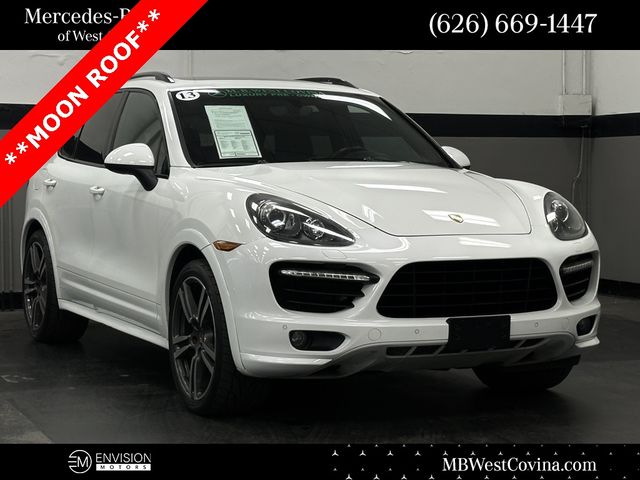 2013 Porsche Cayenne GTS