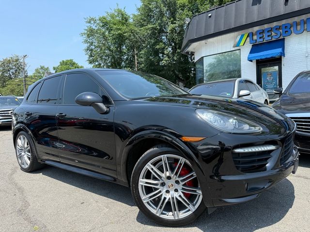 2013 Porsche Cayenne GTS