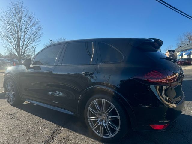 2013 Porsche Cayenne GTS