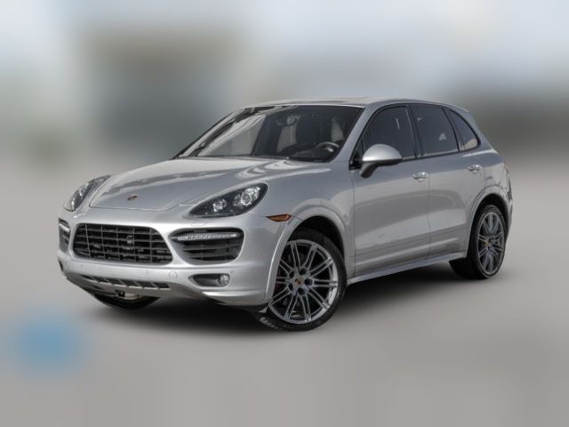 2013 Porsche Cayenne GTS