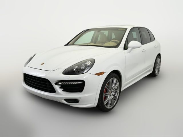 2013 Porsche Cayenne GTS