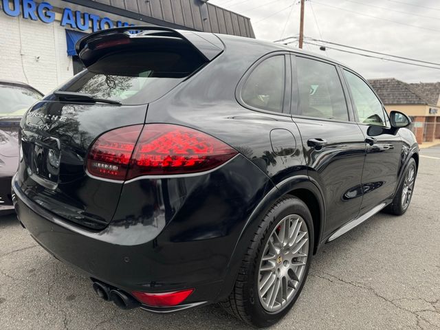 2013 Porsche Cayenne GTS