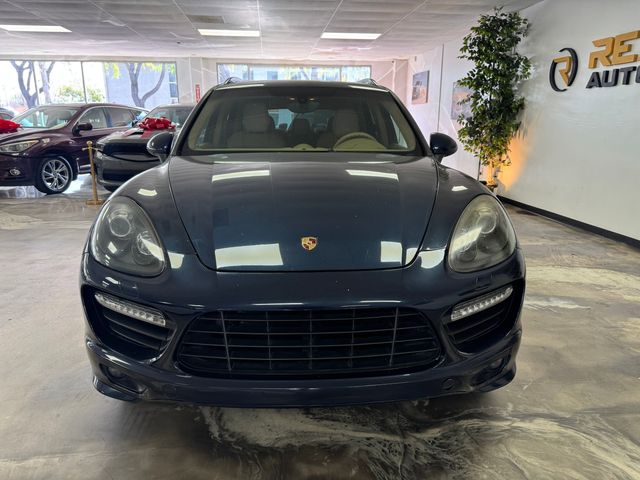 2013 Porsche Cayenne GTS