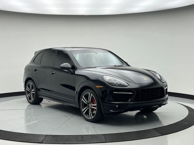 2013 Porsche Cayenne GTS