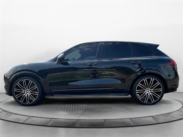 2013 Porsche Cayenne GTS