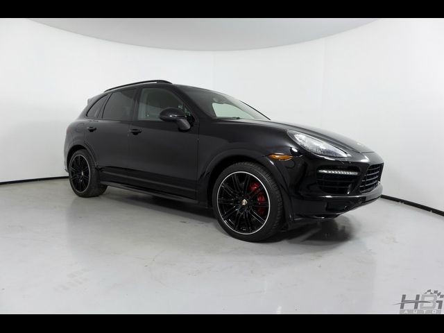 2013 Porsche Cayenne GTS