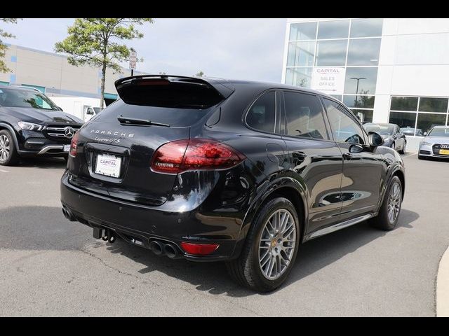 2013 Porsche Cayenne GTS