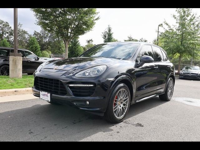 2013 Porsche Cayenne GTS