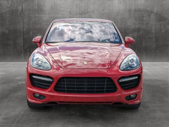 2013 Porsche Cayenne GTS