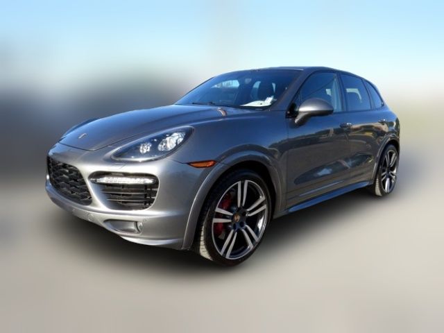 2013 Porsche Cayenne GTS