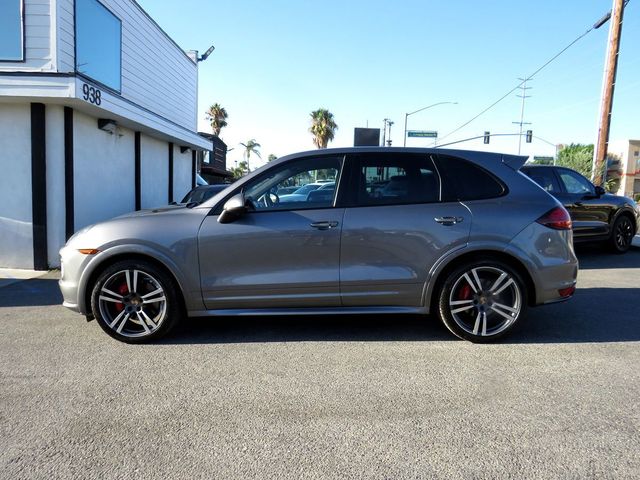 2013 Porsche Cayenne GTS