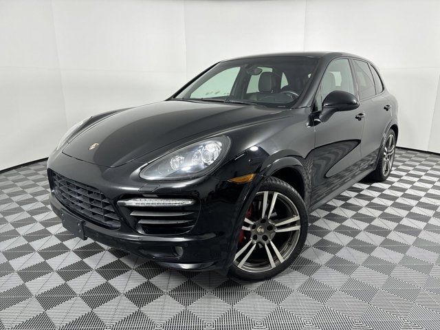 2013 Porsche Cayenne GTS