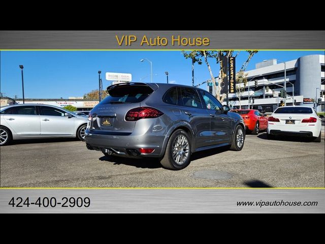 2013 Porsche Cayenne GTS