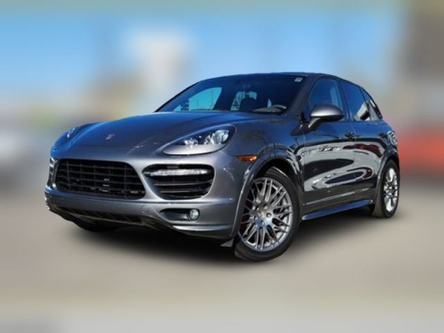 2013 Porsche Cayenne GTS