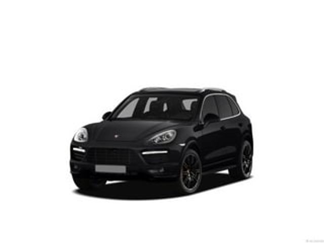 2013 Porsche Cayenne GTS