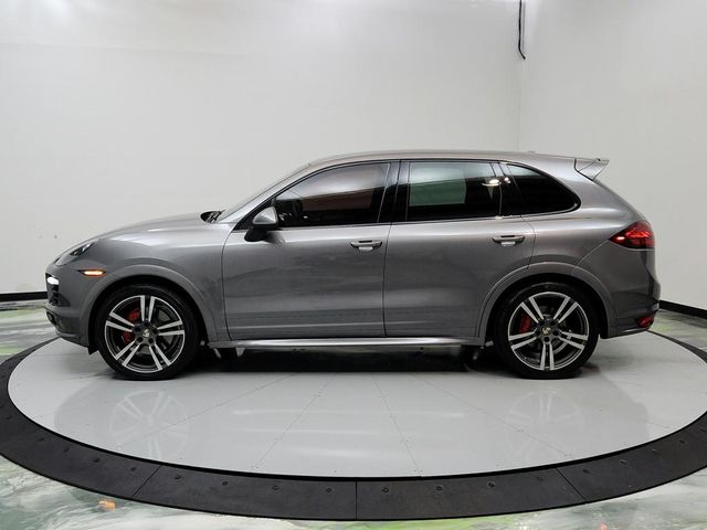 2013 Porsche Cayenne GTS