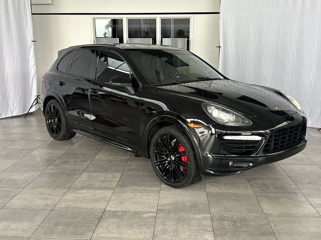 2013 Porsche Cayenne GTS