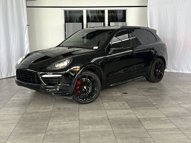 2013 Porsche Cayenne GTS