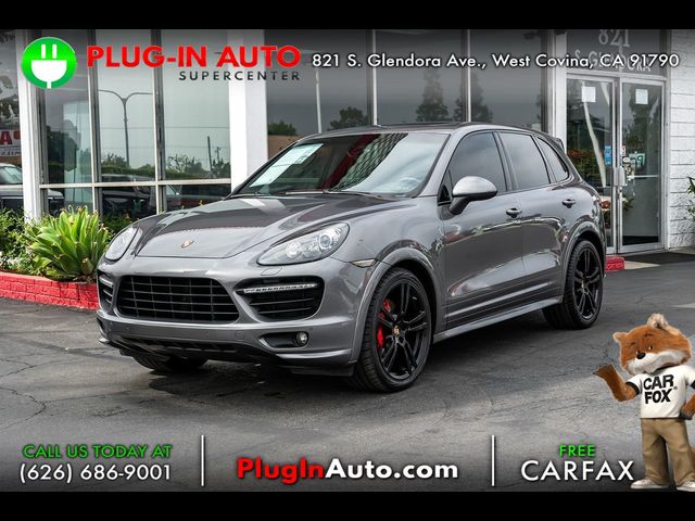 2013 Porsche Cayenne GTS