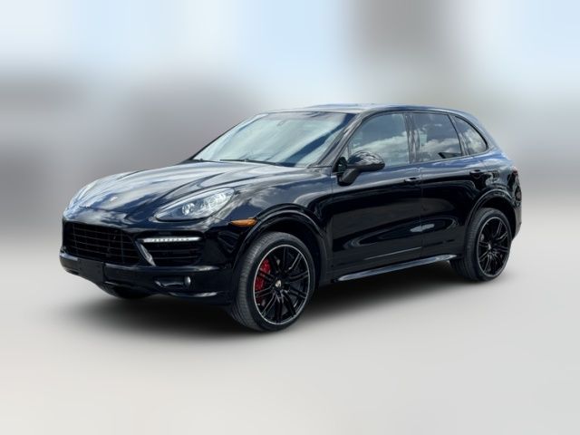 2013 Porsche Cayenne GTS