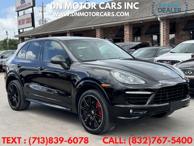 2013 Porsche Cayenne GTS