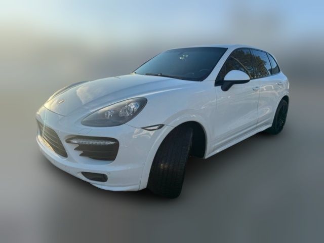 2013 Porsche Cayenne GTS