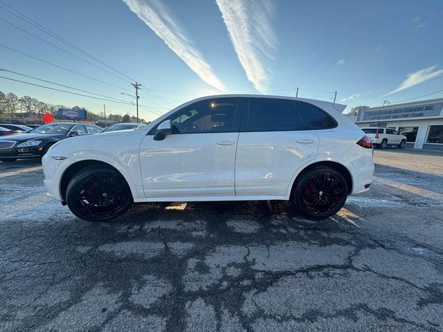 2013 Porsche Cayenne GTS