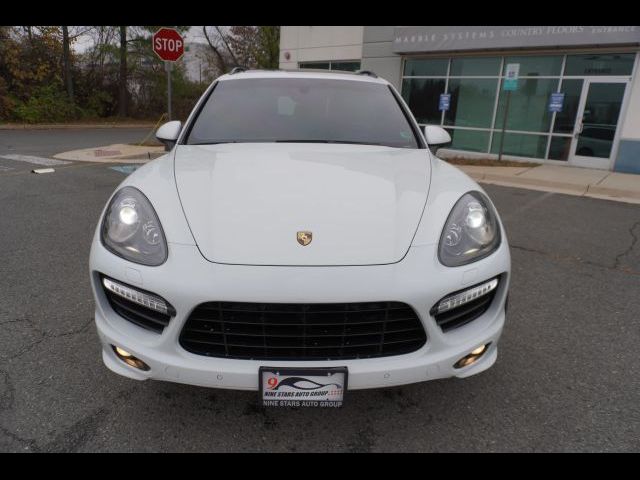 2013 Porsche Cayenne GTS