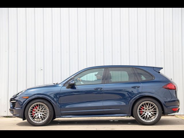 2013 Porsche Cayenne GTS