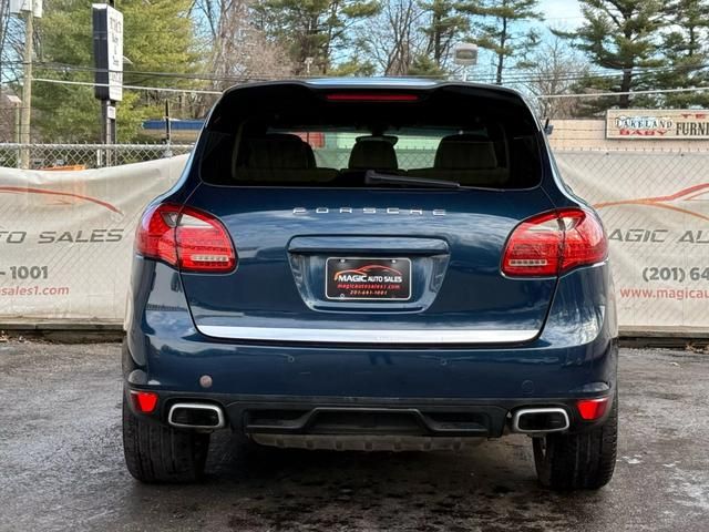 2013 Porsche Cayenne 