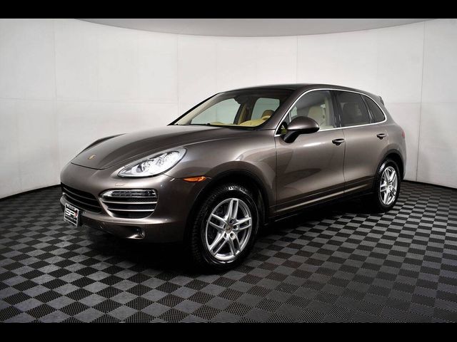 2013 Porsche Cayenne Base